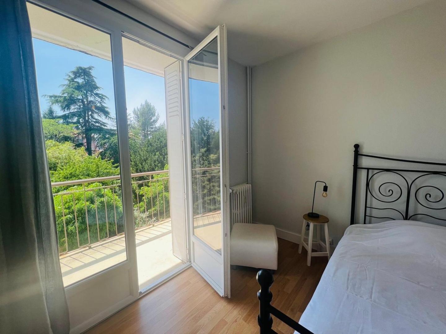 Le Soleil Levant - Beau T3 Moderne Et Lumineux Poitiers Exteriör bild