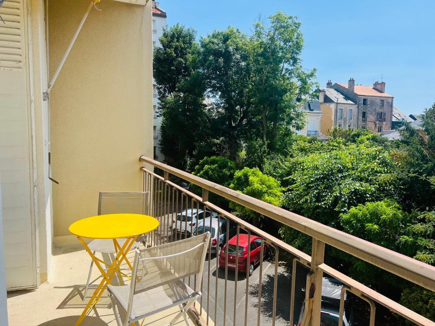 Le Soleil Levant - Beau T3 Moderne Et Lumineux Poitiers Exteriör bild